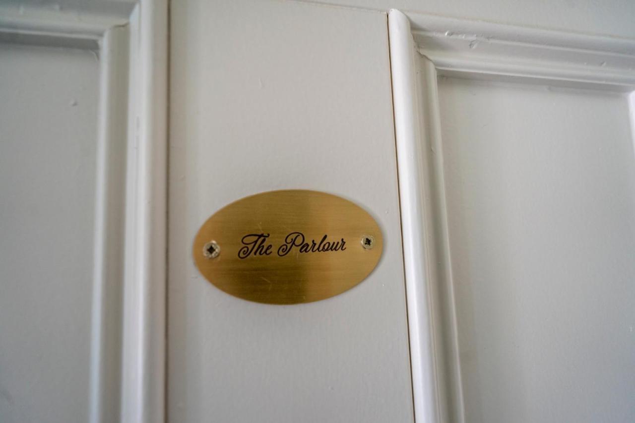The Parlour At Dukes Townhouse Apartment York Luaran gambar